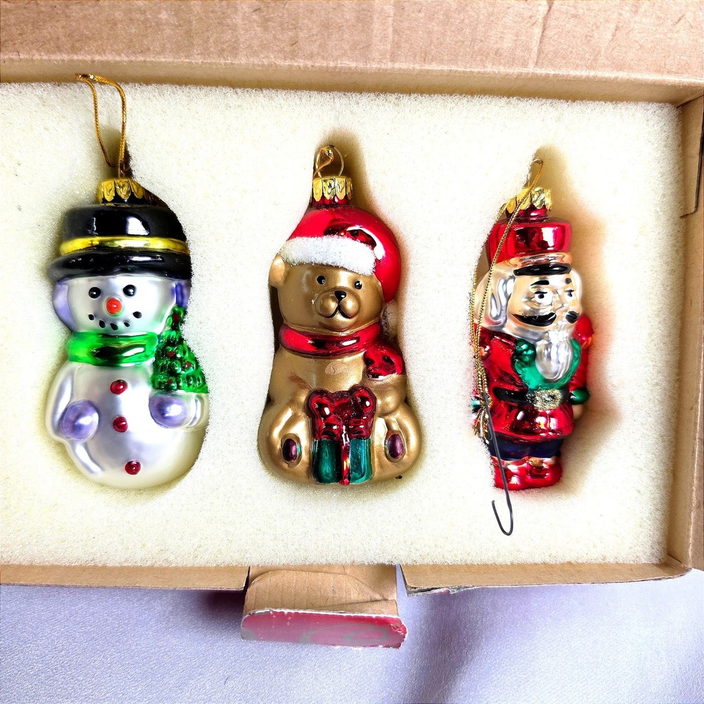 VNT Avon Traditional Glass Ornaments Snowman Teddy Bear Nutcracker Vintage 2001